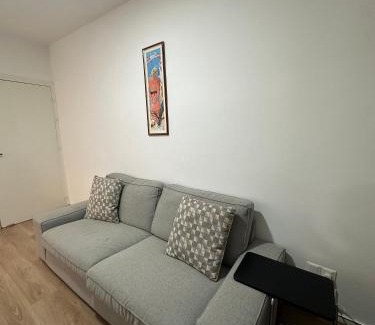 Larnaca City Centre Apartment | Finikoudes Central Apartment