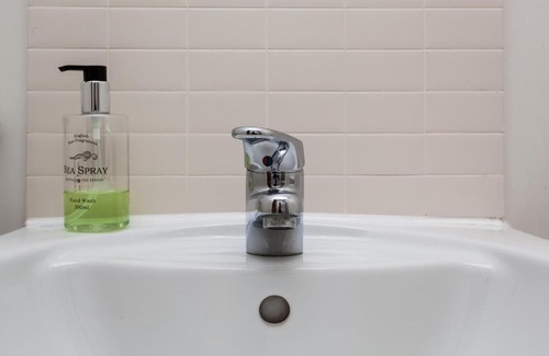 Crawley Apartment | Finlay Apartment Crawley/Gatwick Airport