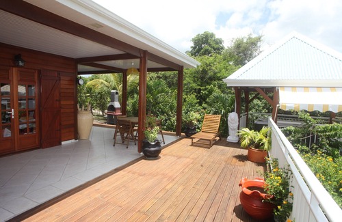 Grande-Terre House | FIOFIO Charming house with Jacuzzi