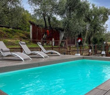 Sestri Levante Apartment | Fior d'olivo - Villa con piscina privata a pochi minuti dal centro di Sestri Levante, mare e spiaggie