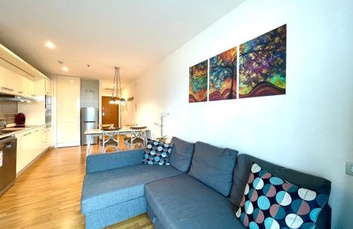 El Port Apartment | Fira Gran Via - Barcelona4Seasons