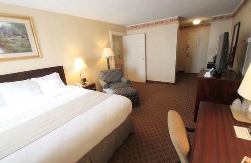 Nasons Corner Hotel | Fireside Inn & Suites Portland