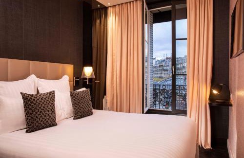 Necker Hotel | First Hotel Paris Tour Eiffel