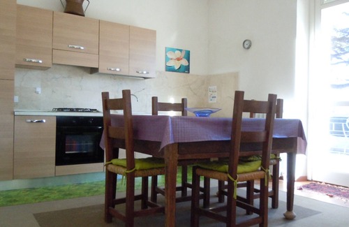 Grottammare House | First row sea with large garden