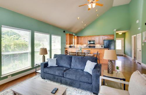 Seven Points House | Fish and Kayak Tranquil Cedar Creek Home!