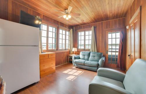 Cedarville House | Fish, Boat and Swim Cedarville Gem 6 with Dock Access