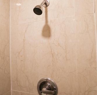 Steveston House | Fisherman Wharf Individual Artistic Studio