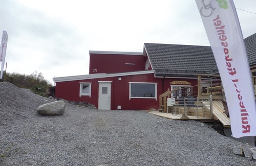 Midsund Municipality Apartment | Fiskesenter Birkeland