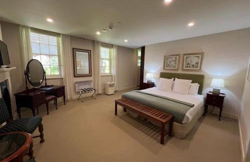 Mittagong Hotel | Fitzroy Inn Historic Retreat Mittagong