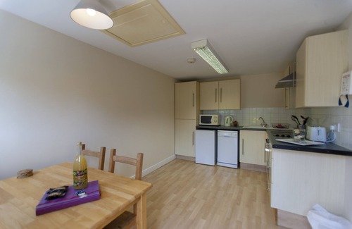 Elmsted Cottage | Five cottages in rural Kent with games room