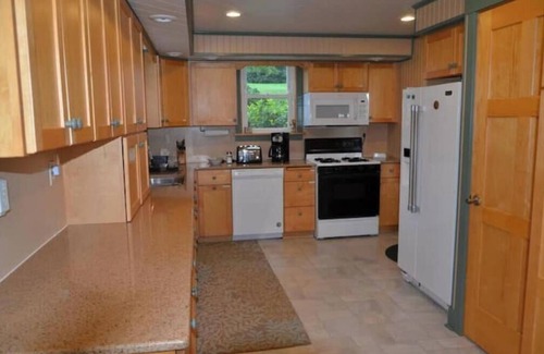 St. Marys House | Five W Ranch -Sugar Hill Farm location- Private, Five Minutes From Downtown!nn