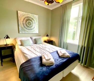 Møre og Romsdal House | Fjord View Apartment