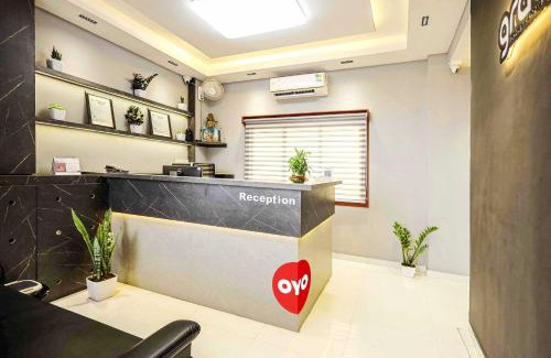 Bardoli Hotel | Flagship Gray Rooms