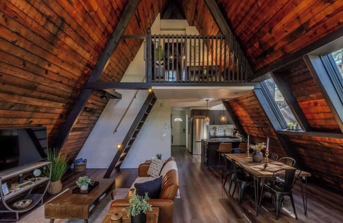 Kachina Village House | Flagstaff Forest Cabin/Hot Tub Getaway