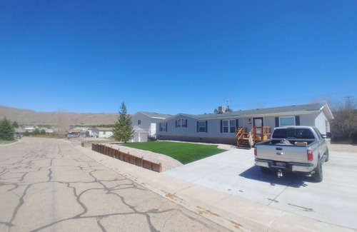 Dutch John House | Flaming Gorge getaway/Fly fishing paradise!