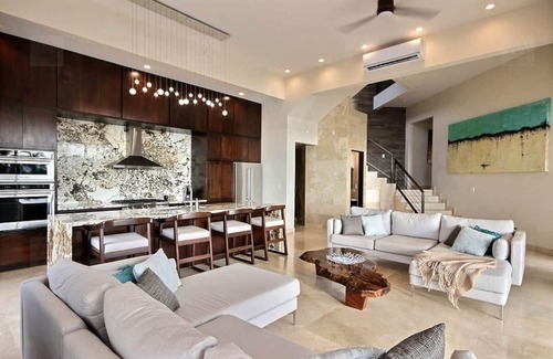 Playa Flamingo Villa | Flamingo Beachfront House View From Every Room!