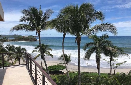 Playa Flamingo Villa | Flamingo Beachfront House View From Every Room!