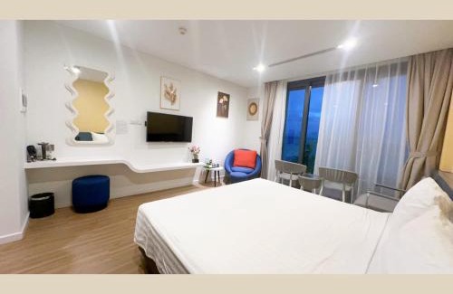 Hoang Hoa Apartment | Flamingo Hải Tiến - Studio Tầng 15 View Biển - Kỳ Nghỉ Hoàn Hảo