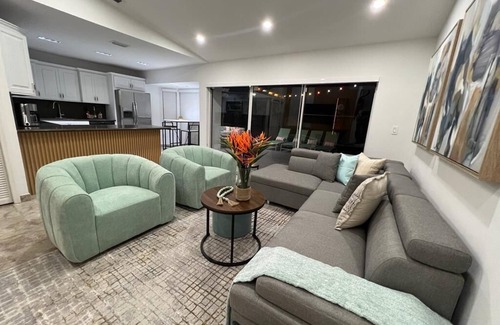 Richmond West House | Flamingo's Resort tropical paradise filled with flamingo vibes!