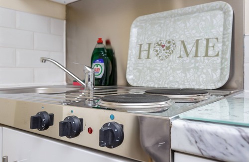 Southampton City Centre Apartment | Flat 3 - Luxury St Mary Apartments
