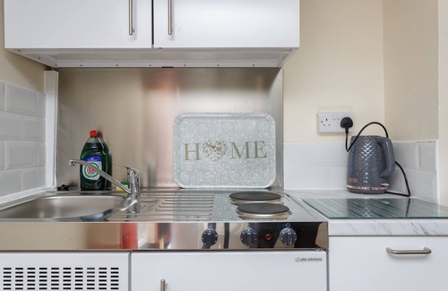 Southampton City Centre Apartment | Flat 4 - Luxury St Mary Apartments