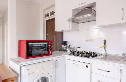 Maltepe Apartment | Flat 7 min to Coast in Suadiye