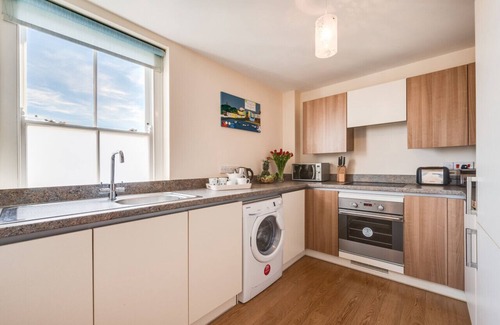 Swanage Apartment | Flat 7 Penlu - Two Bedroom Apartment, Sleeps 4