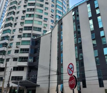 Centro Apartment | Flat beira mar com estacionamento apto 1515