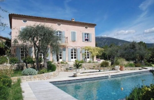 Le Rouret Villa | Flat duplex in Villa 4/6 pers. Near Grasse, Swimming pool, Garden