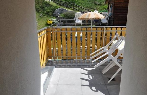 Zernez Apartment | Flat "Haus Mattaboni" near the National Park.