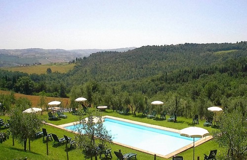 San Donato a Livizzano Apartment | Flat in a winery in Montespertoli,A/C,Wi-Fi,swimming pool,children friendly,sl 5