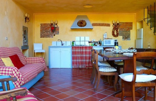 Cascina House | Flat in Cascina with private parking