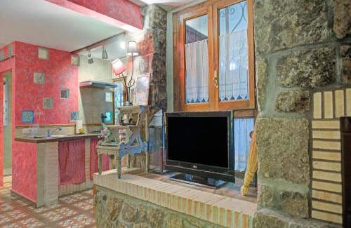 Galapagar House | Flat in Galapagar with Spa and Mountain Views