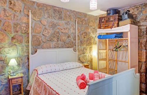 Galapagar House | Flat in Galapagar with Spa and Mountain Views