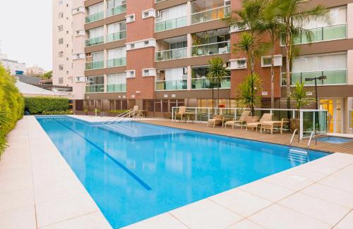 Vila Madalena Apartment | Flat in Mada with pool