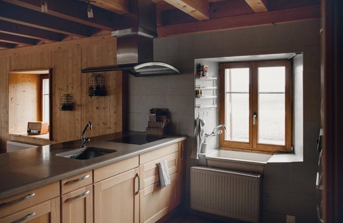 La Chaux-du-Milieu Other | Flat in old renovated farmhouse