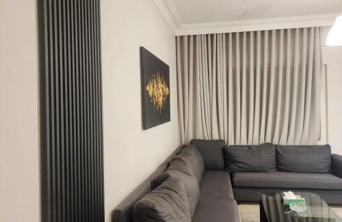 Suwailih Apartment | Flat In Shafa Badran