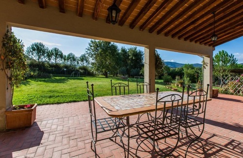Montecatini Val di Cecina Apartment | Flat with garden, barbecue and terrace