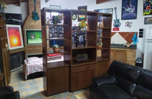 Vila Gardenia House | Flat Mobiliado de 70 m2 de Área c Piscina - Estilo Pousada - não é a casa