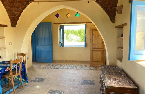 Yusuf as-Sidiq House | Flat with private pool and private garden