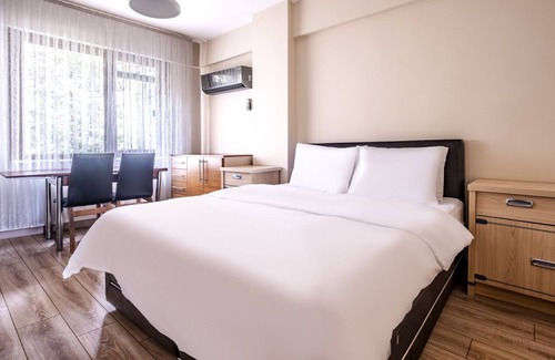 Uskudar Apartment | Flat with Sea View near Uskudar Ferry Station