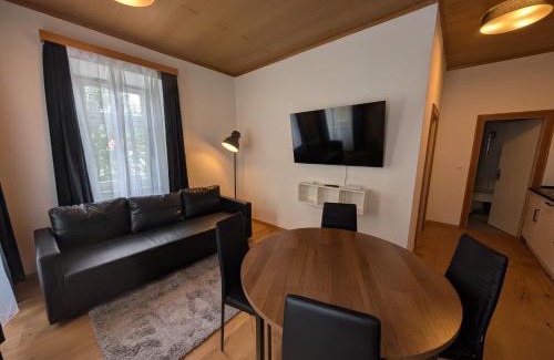 Tieschen Apartment | Flataid Apartmenthaus Tieschen