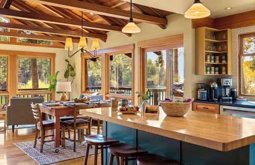 Lakeside House | Flathead Lake Retreat ~ Wrap Yourself in Nature with All the Comforts of Home