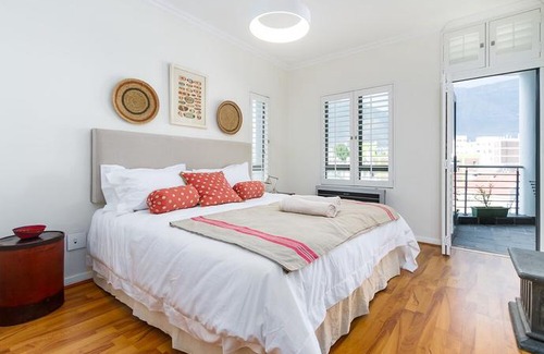 Cape Town City Centre Apartment | Flatrock 606