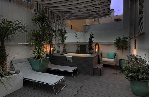 Alfama Apartment | Flea Market Alfama House (Patio/Pool/Ac/Garage)