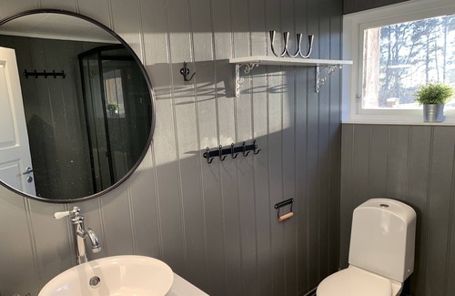 Vreta Kloster House | Flemma Gård Wing residence with lake view