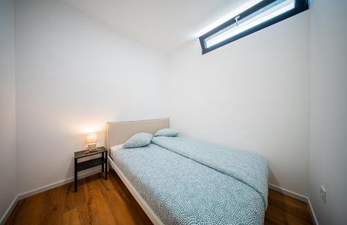 Zagreb Apartment | Flex SelfCheckIns 187 - Zagreb - 2 Bedrooms - Parking