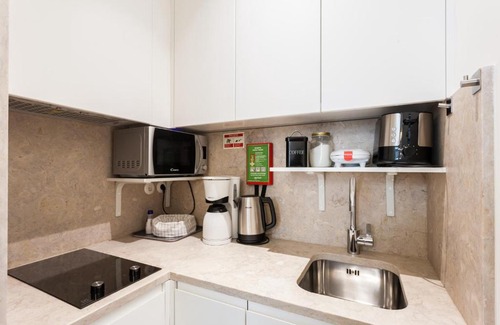 Santa Maria Maior Apartment | FLH Bacalhoeiros Charming Place