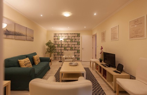 Encarnacao Apartment | FLH Bairro Alto Artistic With View