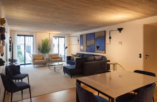 Lisbon Old Town Apartment | FLH Intendente Blue Flat with Balcony
